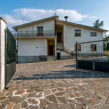 Casa vacanze Fantastica Casa Con 3 Da Letto A *