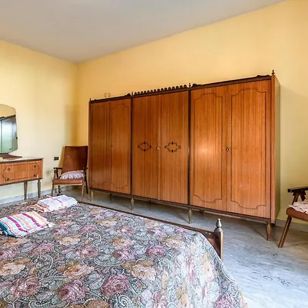 別荘 Amazing In Scurcola Marsicana