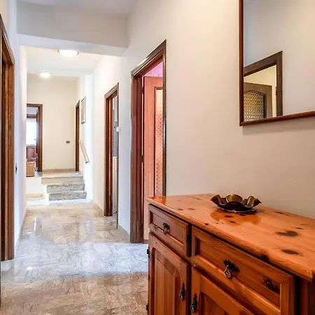 펜션 Amazing In 스쿠르콜라 마르시카나