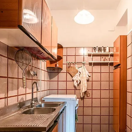 Amazing In 펜션 스쿠르콜라 마르시카나